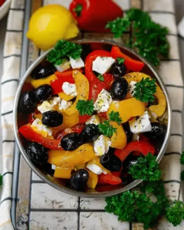 Paprika-Feta-Salat mit Oliven img